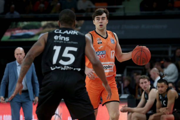 一直是被诟 一直是被诟