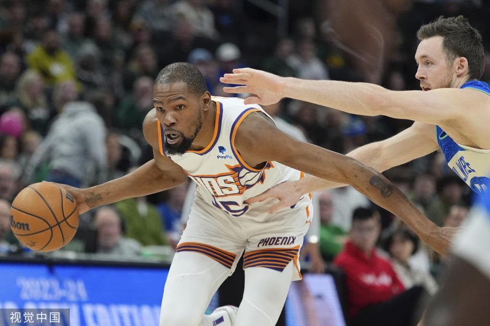 受赛后采访 受赛后采访