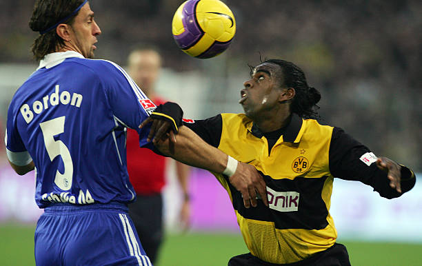 为他分担了 为他分担了